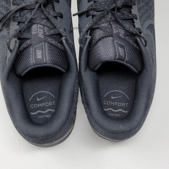 Nike Run Defy Women's Road Running Black Shoes HM9593-003 Size 11 New - Picture 8 of 9